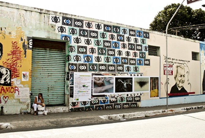 Coletivo OBANDO - Intervenção na rua. 2014. Foto: Daniel Leão