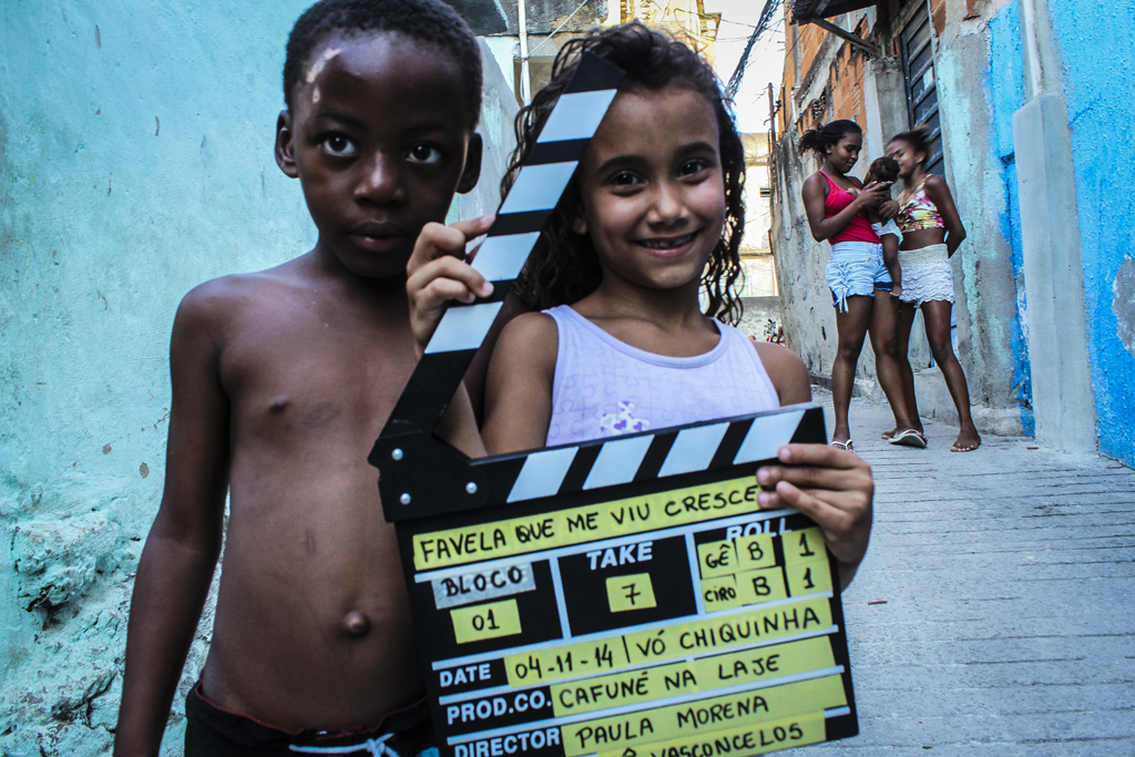 <i>Favela que me viu crescer</I>, 2014/2015. Frames