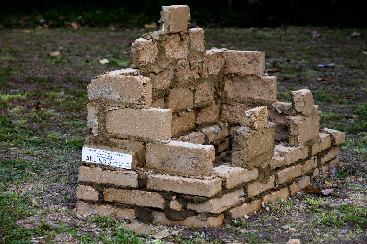 Daniel Murgel. Photos of various objects on the occasion of the construction of the site-specific <I>Como fazer as paredes da minha casa</I> [How to Make the Walls of My House]. Artistic residency on the occasion of the exhibition Play curated by Marta Mestre and Fernanda Pequeno, mBrac, 2013.