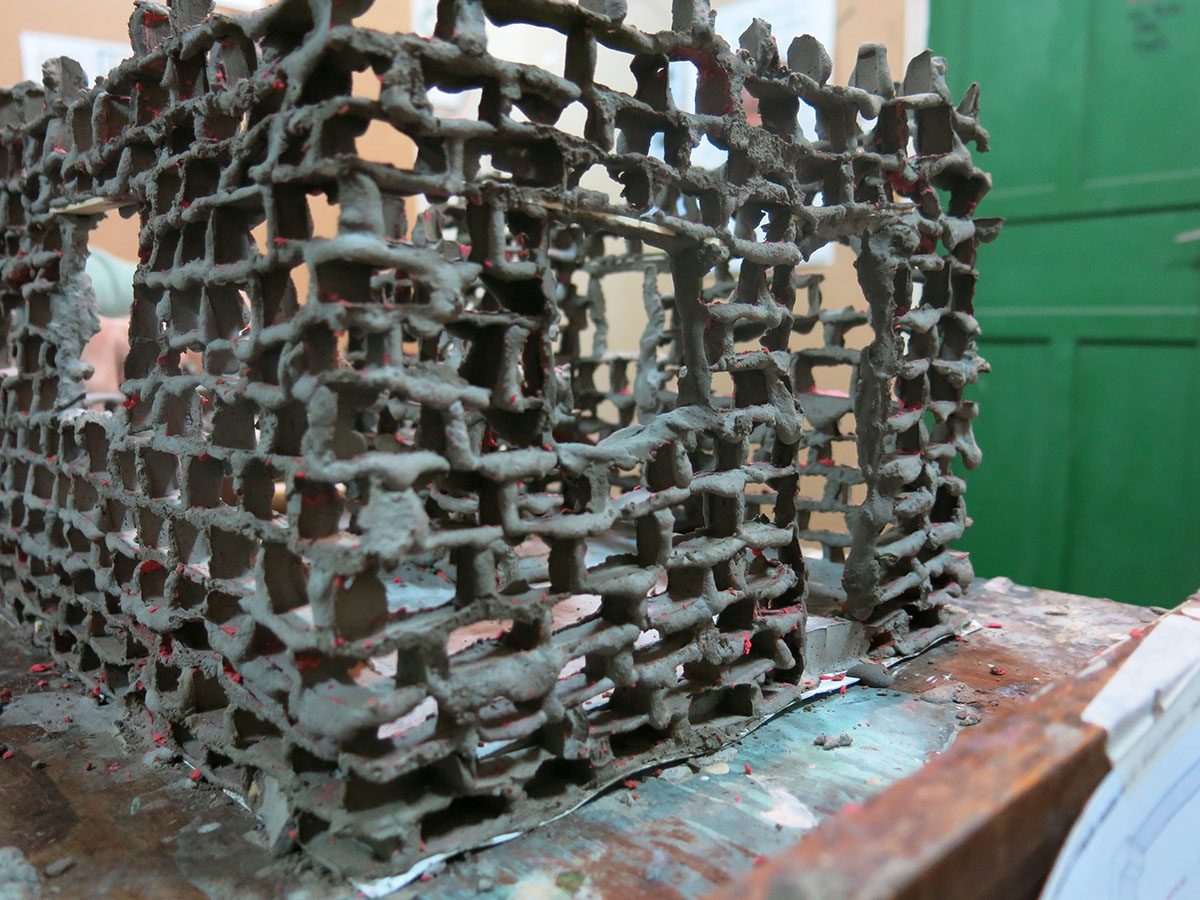 Daniel Murgel. Photos of various objects on the occasion of the construction of the site-specific <I>Como fazer as paredes da minha casa</I> [How to Make the Walls of My House]. Artistic residency on the occasion of the exhibition Play curated by Marta Mestre and Fernanda Pequeno, mBrac, 2013.